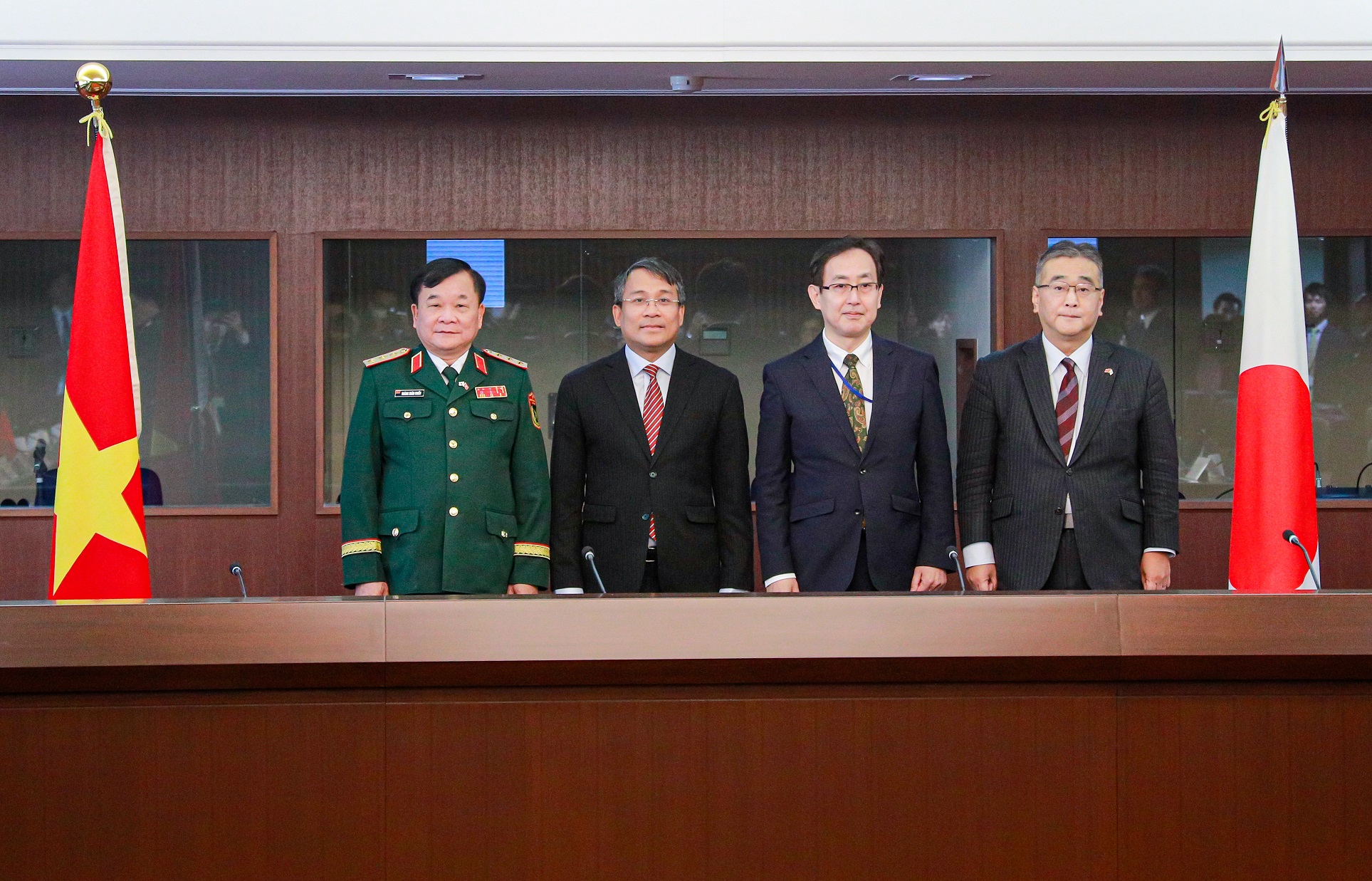 日本とベトナム間の次官級による初の「2+2」外交・防衛対話